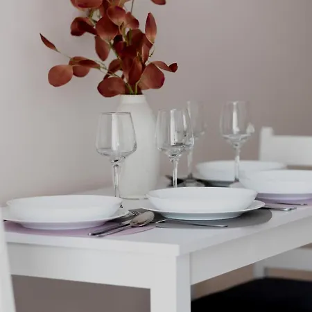 Cozy Lopuszanska By Renters Apartment *