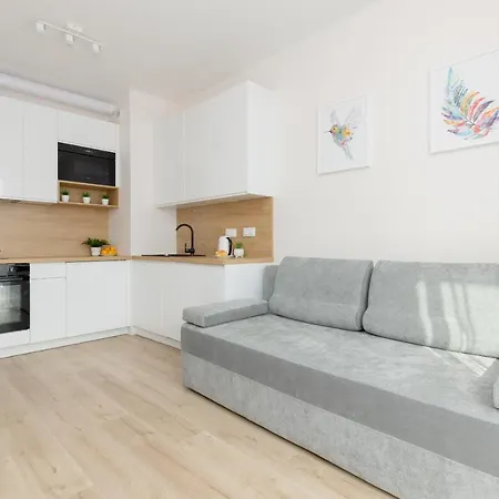 Cozy Lopuszanska By Renters Warschau