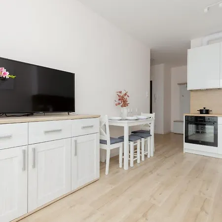 Cozy Lopuszanska By Renters Appartement Warschau