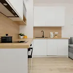 Cozy Lopuszanska By Renters